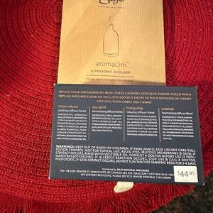 Saje AromaOm Ultrasonic Diffuser with oils
